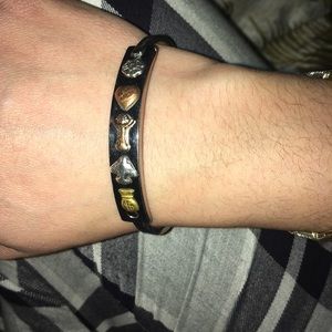 Bangle with money bag bird hey four leaf clover